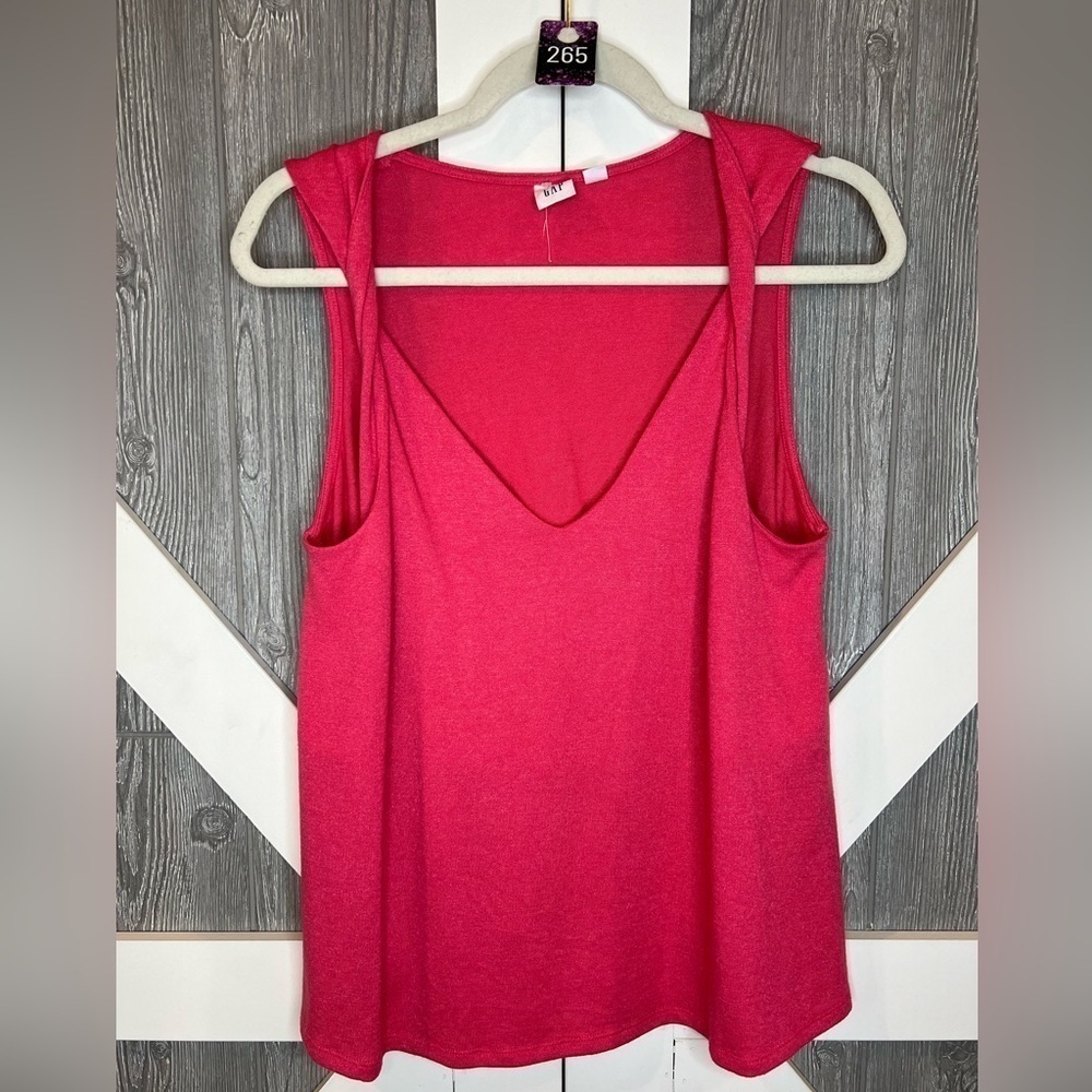 265. GAP Twisted Strap Tank Medium.